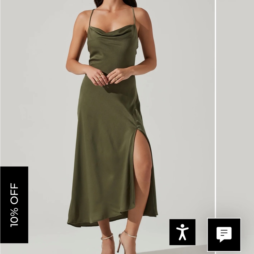 ASTR Gaia midi dress in sage green size xsmall-